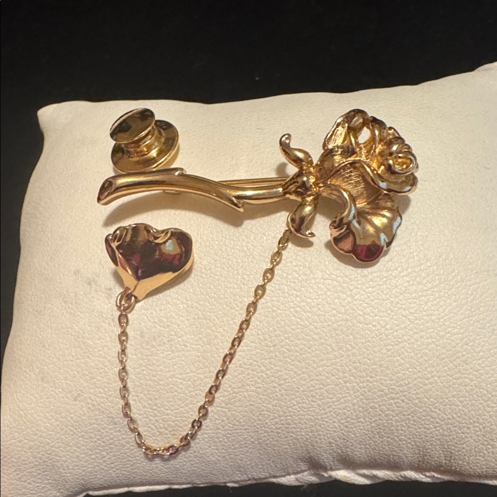 Vintage Monet Gold Tone Rose Floral Pin Brooch